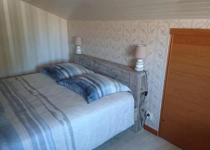 La Cle D Ut B&B 생 힐레르 드 리에